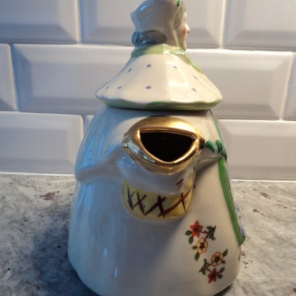 vintage Granny Ann teapot - Picture 5 of 12